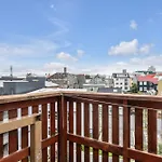 Modern 1Br Flat In Central Reykjavik