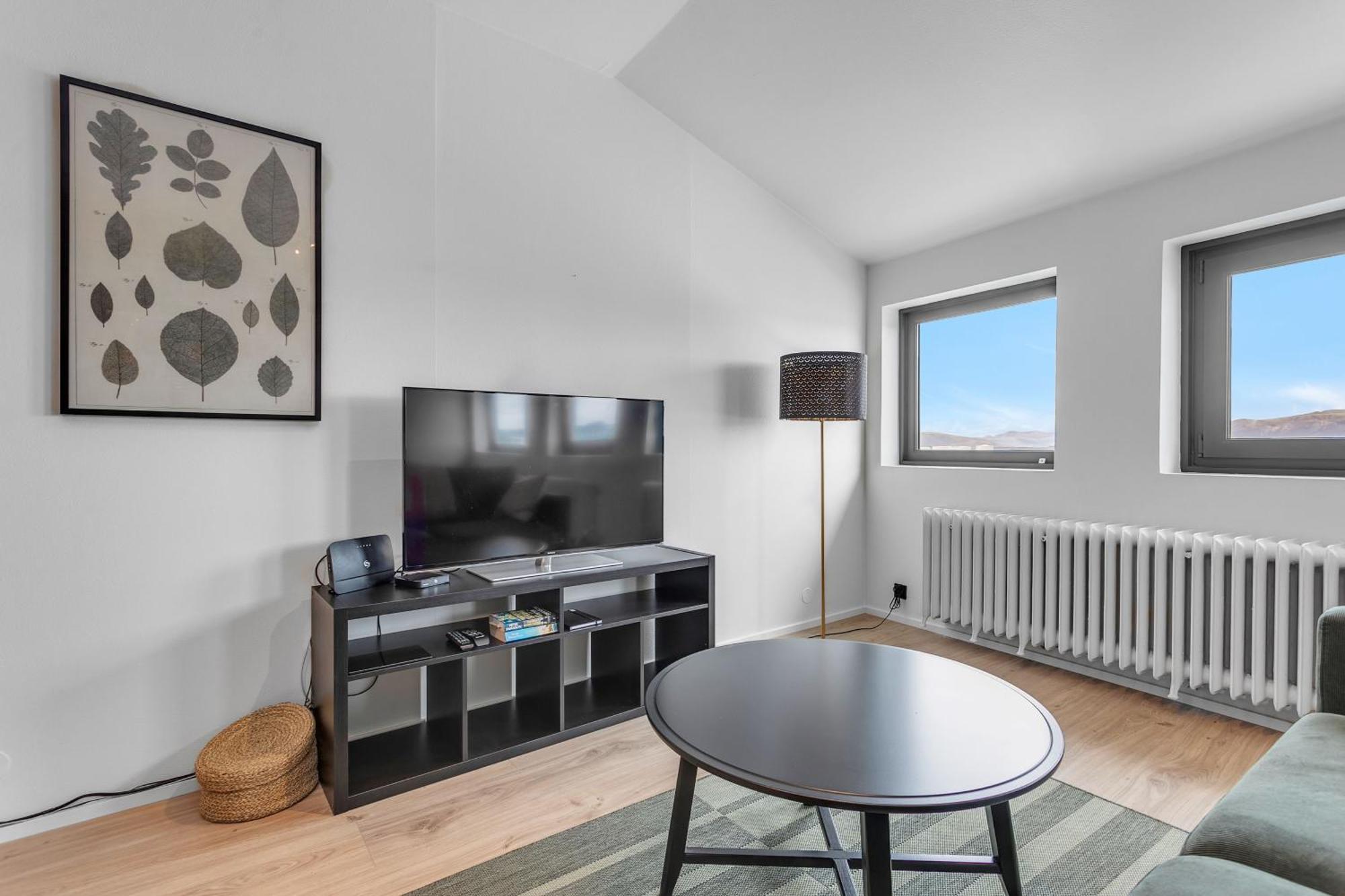 Modern 1br Flat In